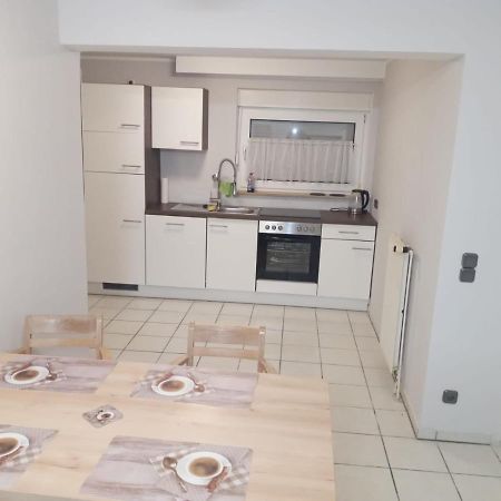 Monteurzimmer/Ferienwohnung Brauckstrasse, 글라트베크 외부 사진