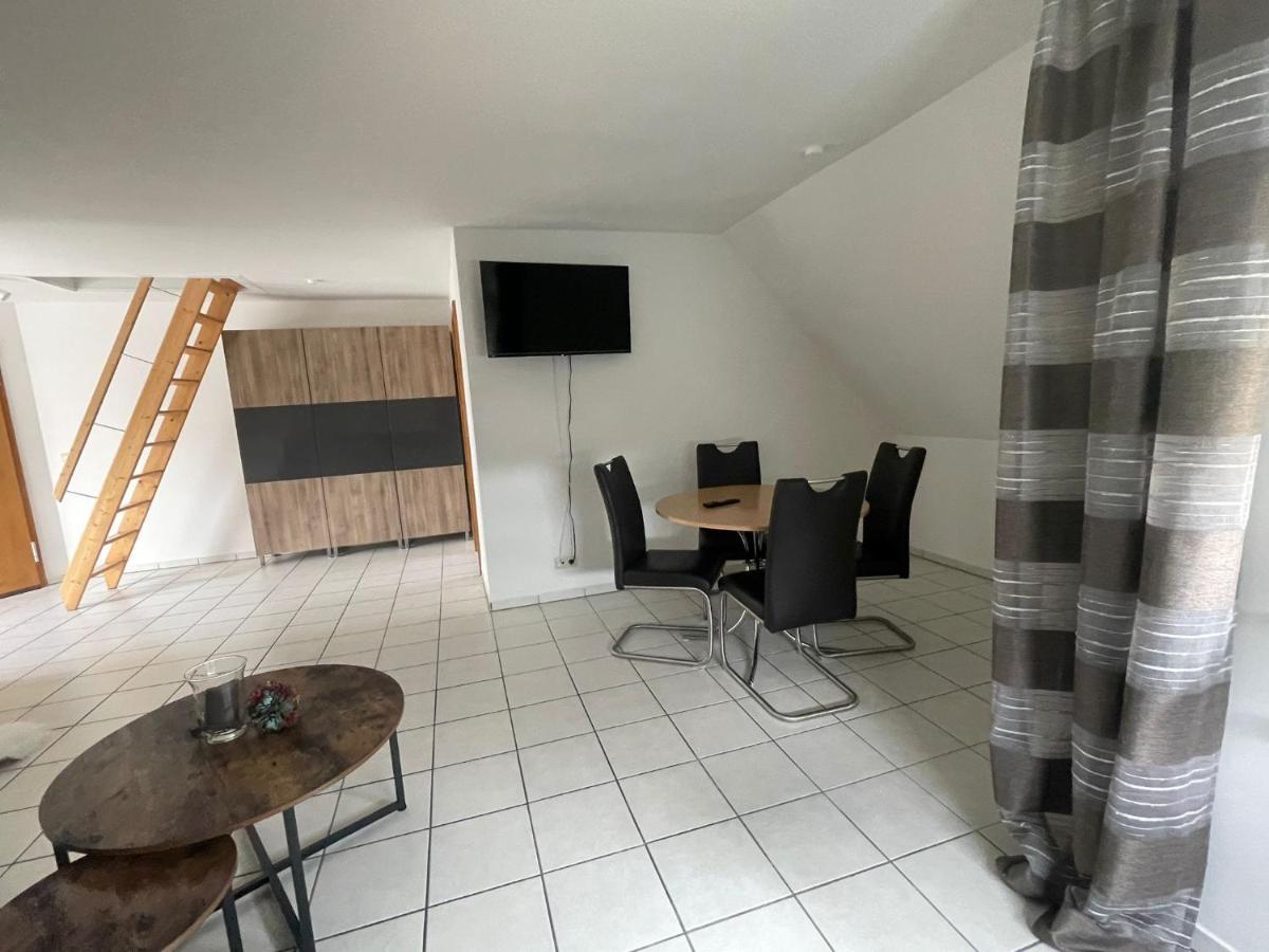 Monteurzimmer/Ferienwohnung Brauckstrasse, 글라트베크 외부 사진