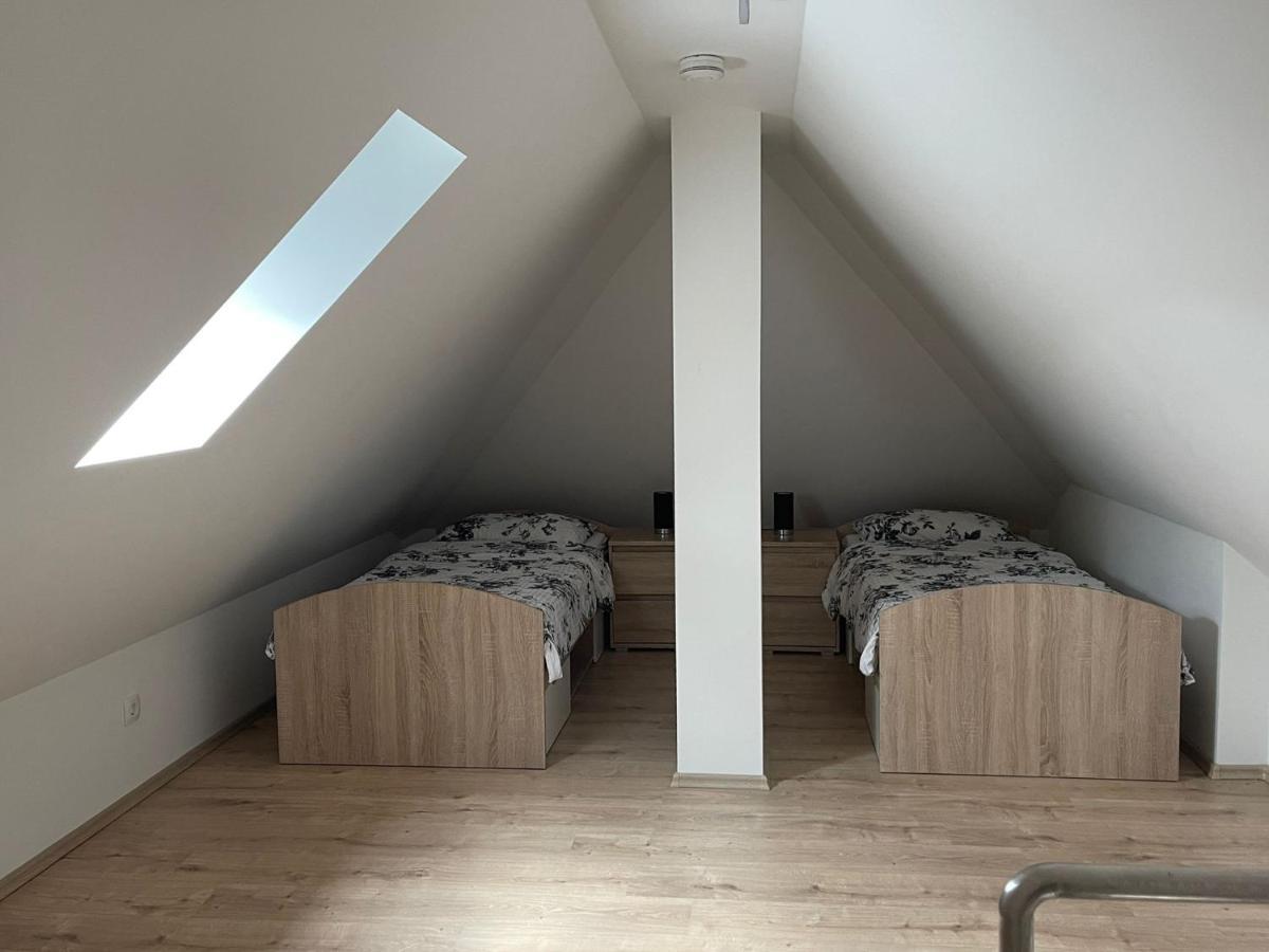Monteurzimmer/Ferienwohnung Brauckstrasse, 글라트베크 외부 사진