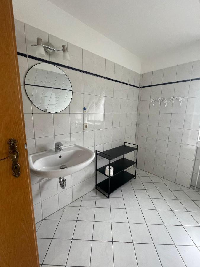 Monteurzimmer/Ferienwohnung Brauckstrasse, 글라트베크 외부 사진